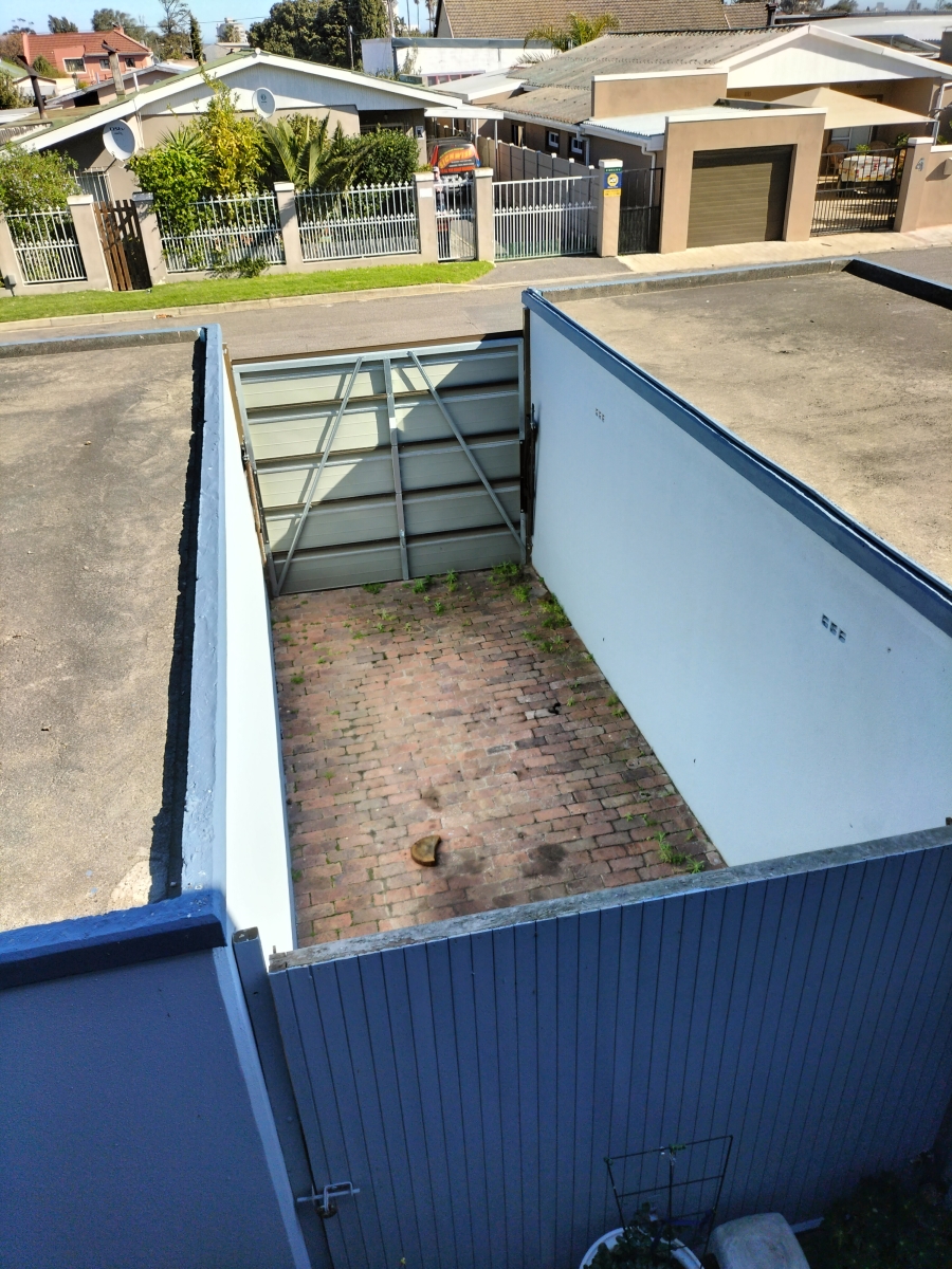 2 Bedroom Property for Sale in Strand Central Western Cape